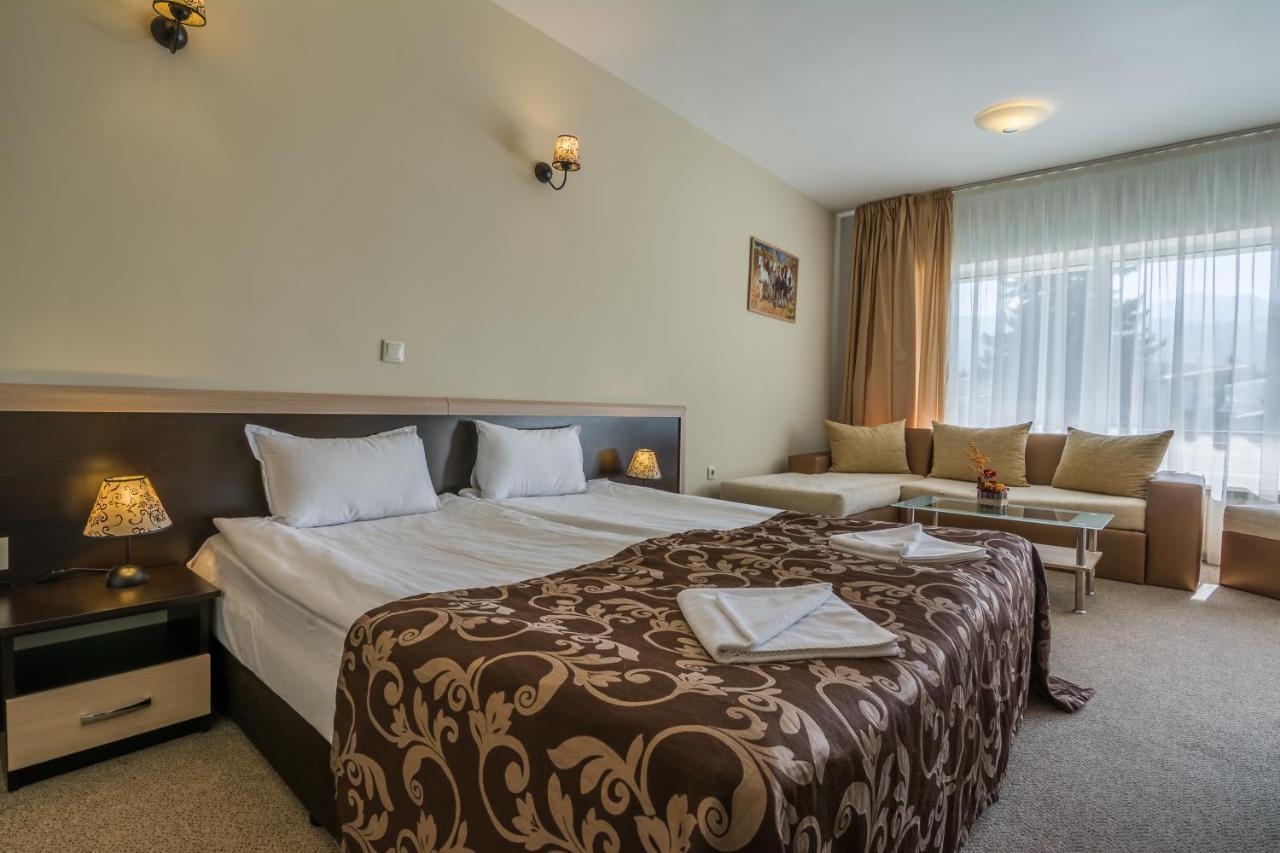 Hotel Royal 보로베츠 외부 사진